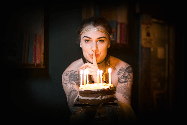 Birthday party group celebrating at The Mystery Rooms in Glen Innes